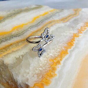 925 Sterling Silver Double Butterfly Ring - Sparkling Blue & White Stones